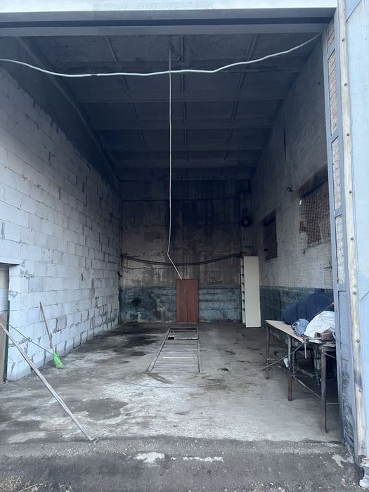 Склад , база ремонту авто в оренду