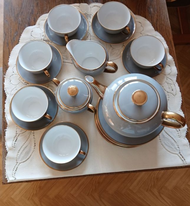 Porcelanowy serwis kawowy Koengszelt .