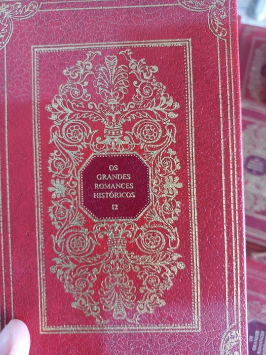Coleção de livros “Os grandes romances históricos” de Fenimore Cooper