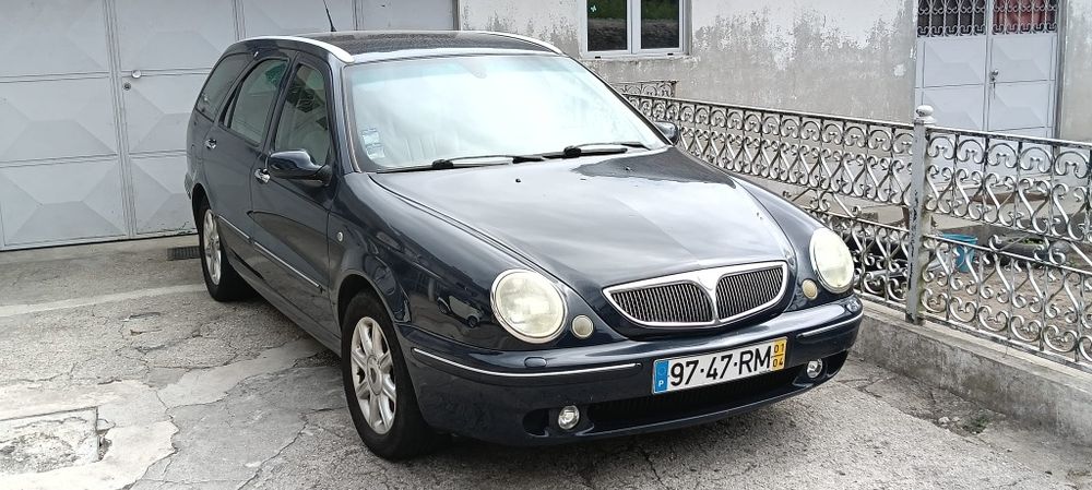 Lancia Lybra 1.9 2001