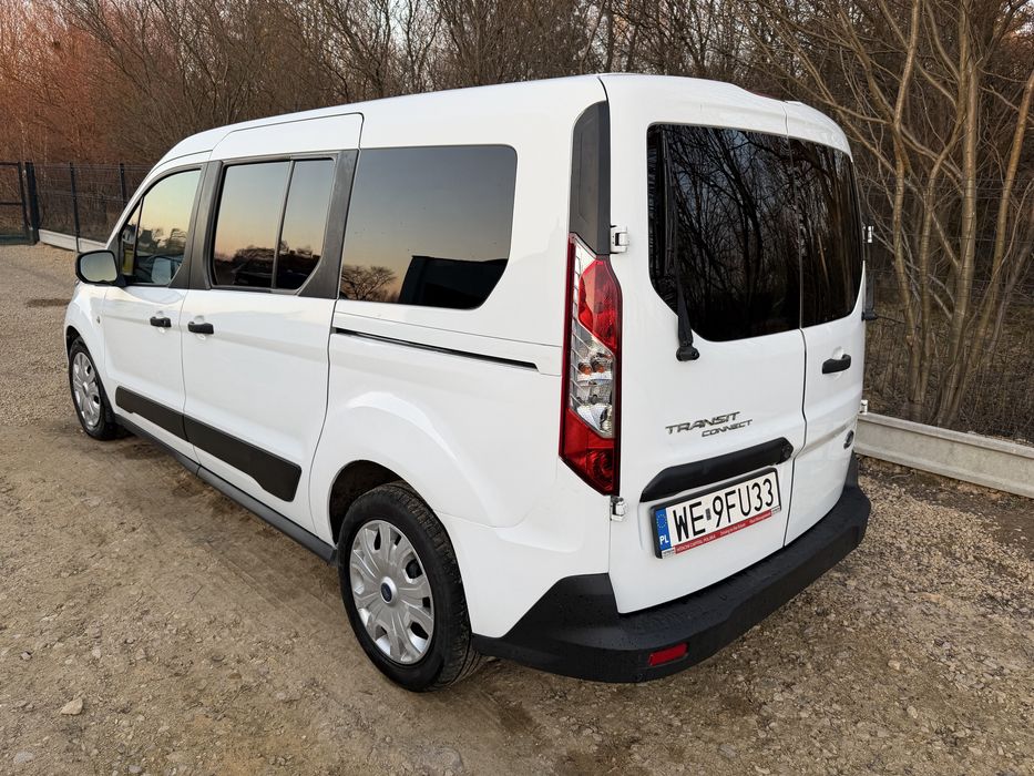 Ford transit connect 5 osobowy