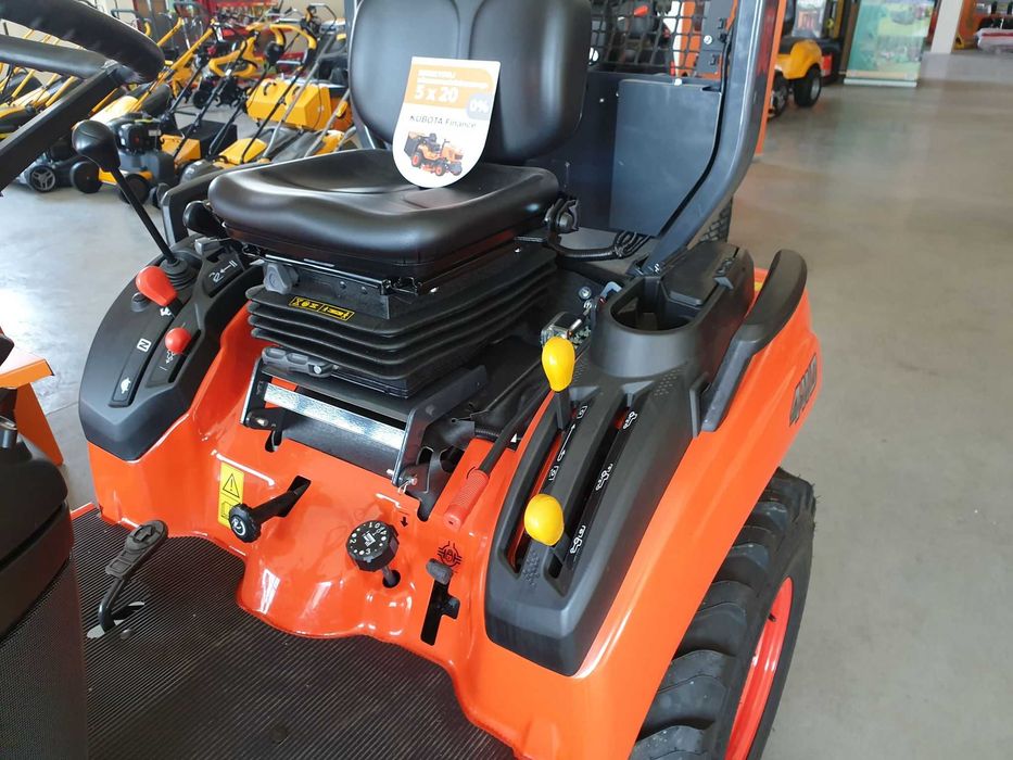 Ciągnik Kubota BX261 4x4 – Hydrostat, Wspomaganie, Diesel