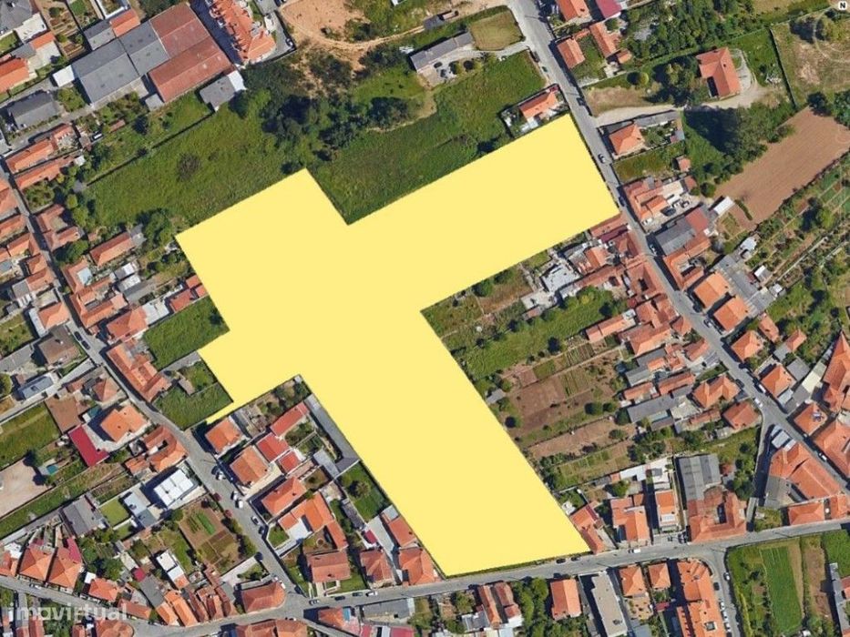 Terreno com 19.000 m² para Construção em Serzedo