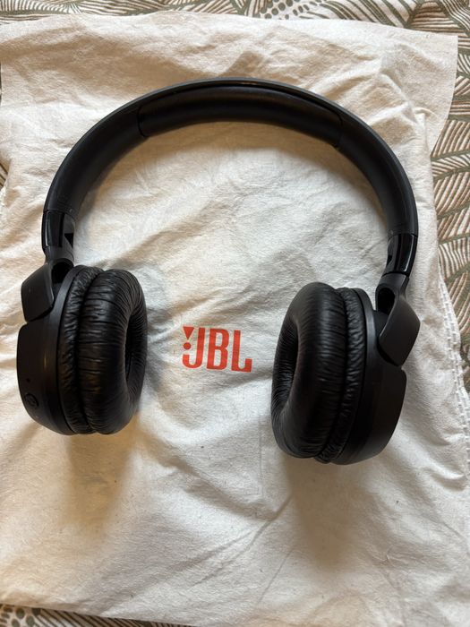 Fones JBL bluetooth