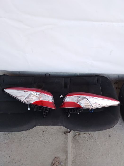 Фонарь Toyota camry 70 2017-2021