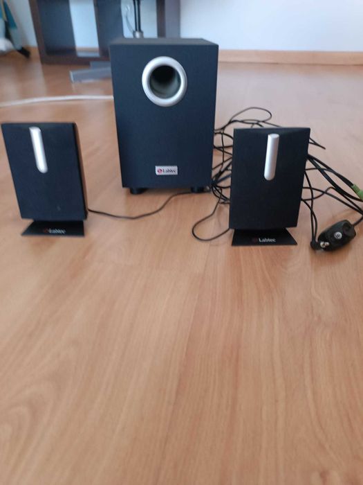 Sistemas de Colunas de Som