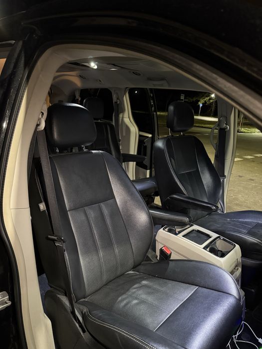 Chrysler town&country 2015r. 3.6l
