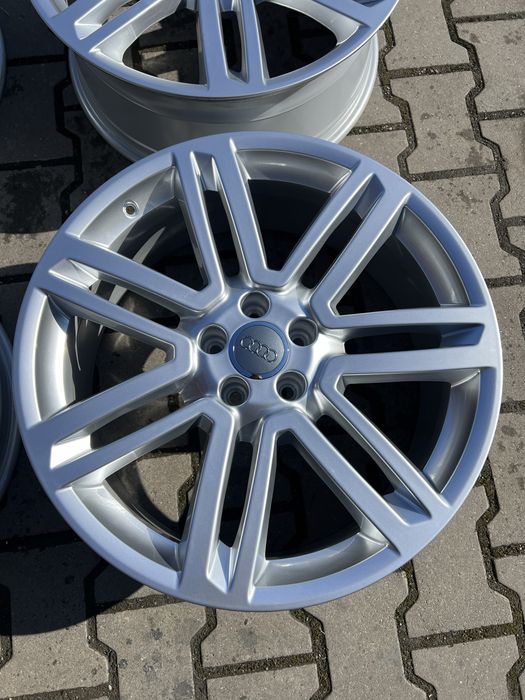 5/112 R20 Диски Audi RS6 , A6 , E-Tron , Q5
