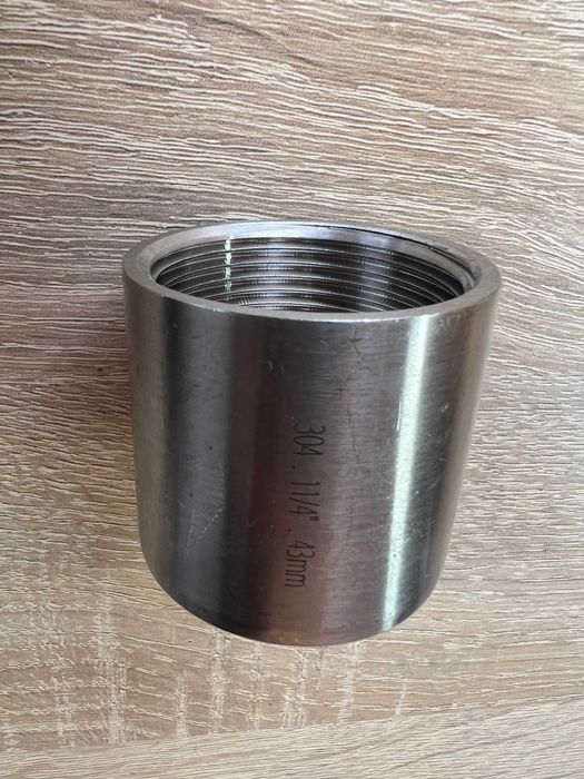 Муфта (1 1/4") нержавеющая сталь AISI 304 DN 32