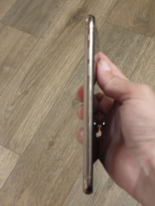 Iphon Xs на 64,гіг