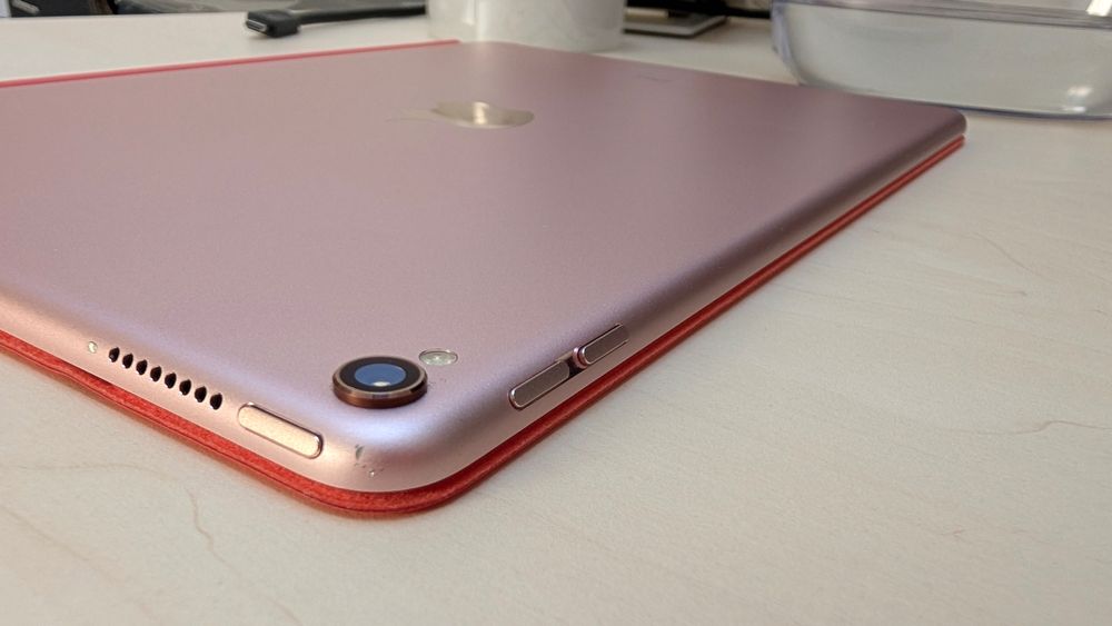 iPad Pro 10.5" Rose Gold + Pencil