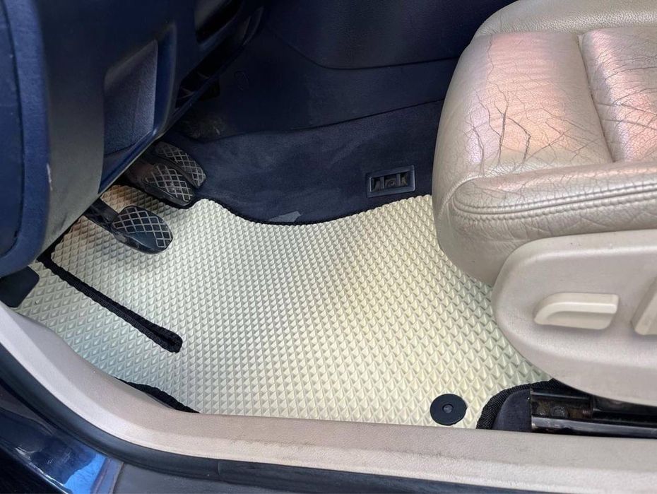 Ева килимки для вашого авто, коврики з бортами та без