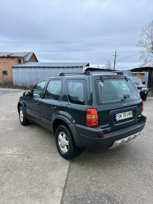 У продажі Ford Maverick 2.0 бензин 4х4