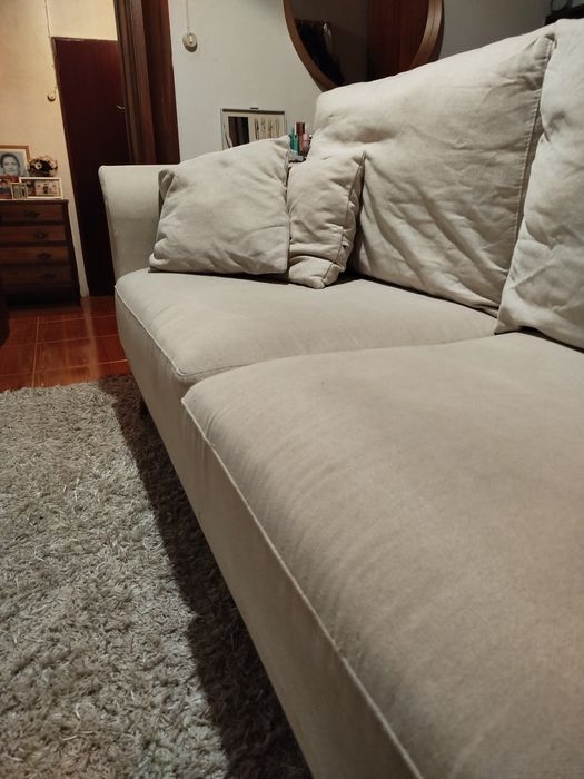 Sofá com Chaise JOM