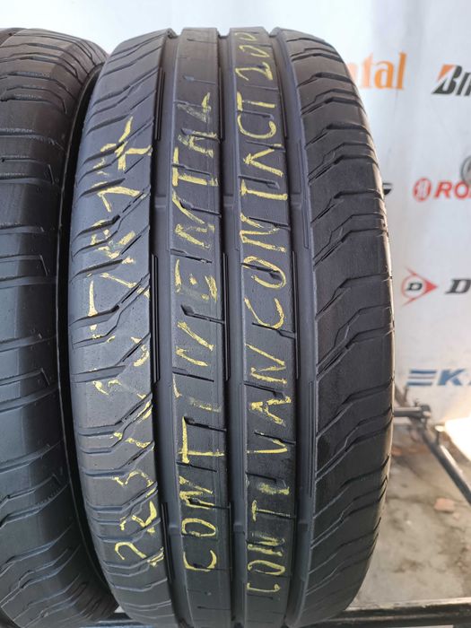 Літні шини 225/55 R17 Continental conti van contact 200	95%залишок