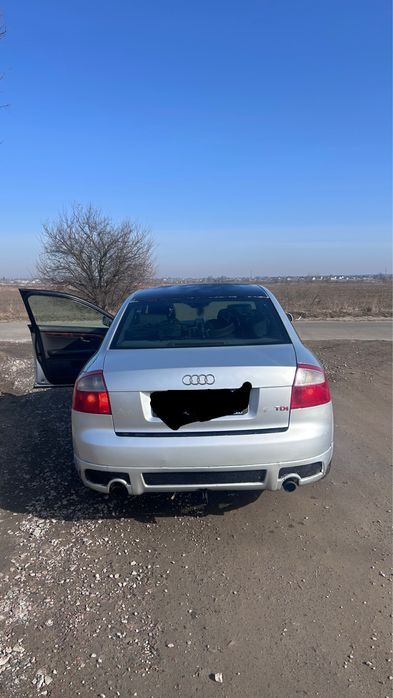 Ауді а4 б6 2004 року