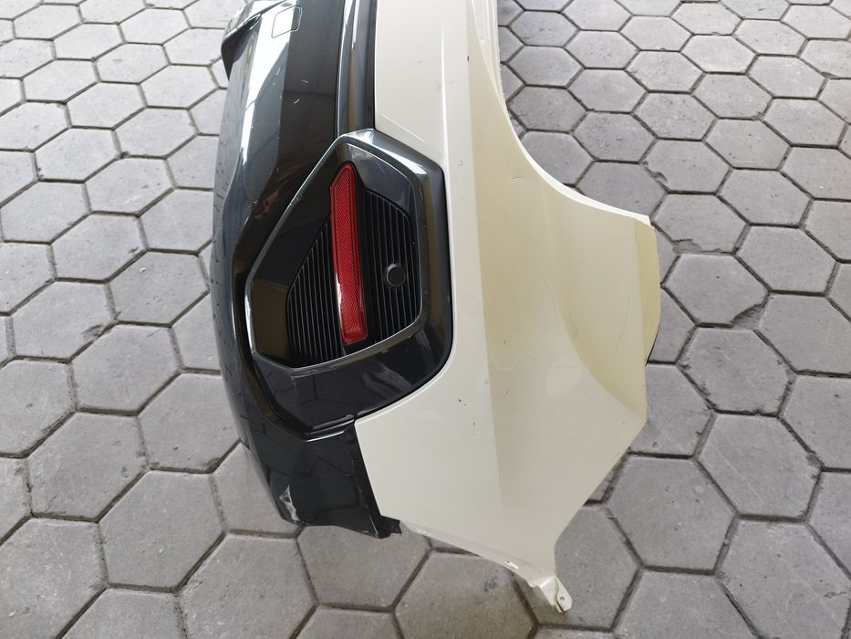 Para-choques tras Audi q3