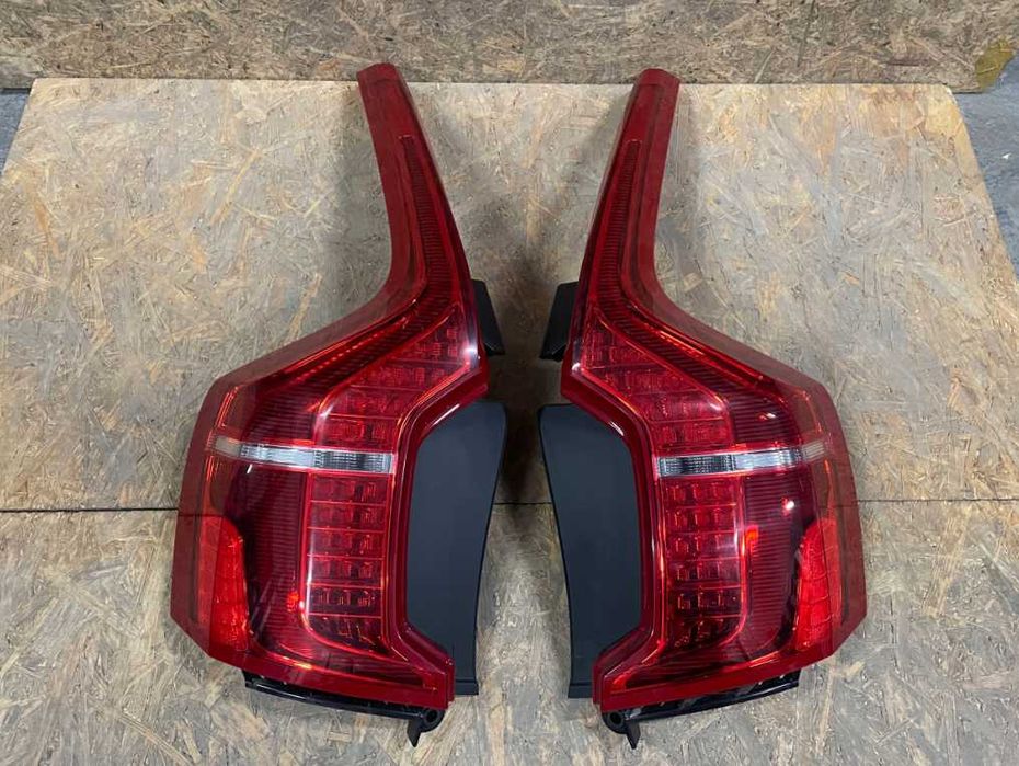 VOLVO XC90 II  ліхтар задній правий лівий LED США