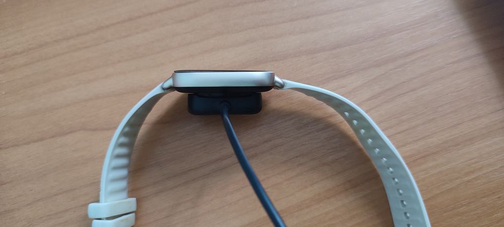 Смарт годинник Amazfit GTS4 gold