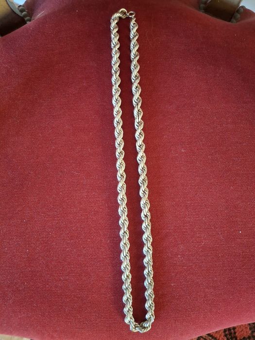 Cordão grande em prata