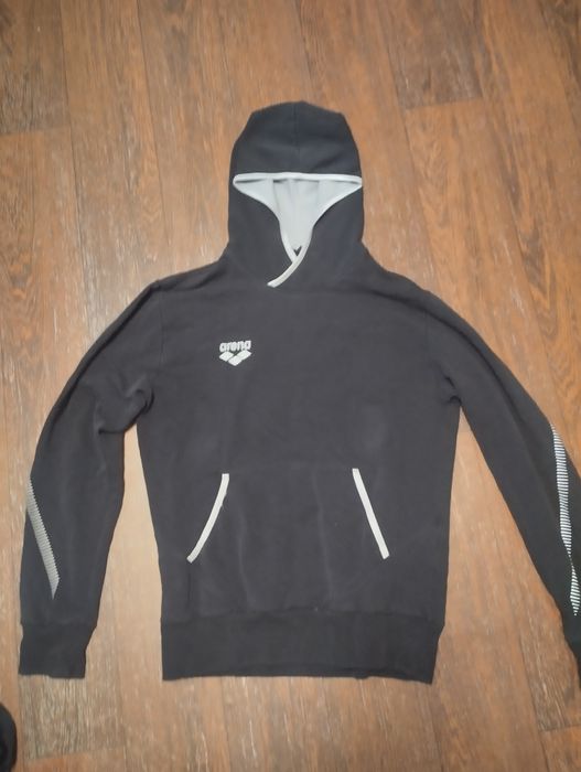 Спортивная кофта арена