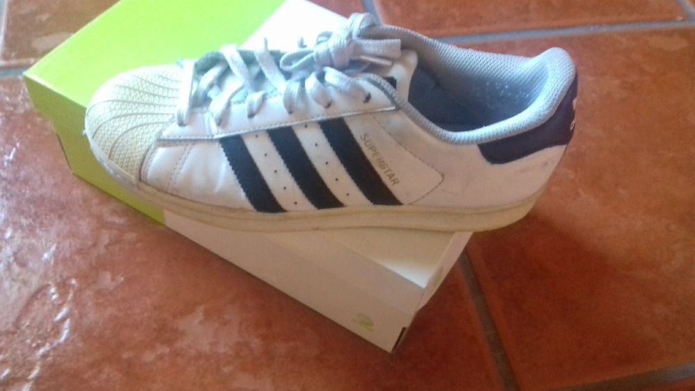 Ténis adidas originais