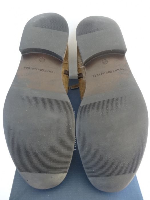 Buty Tommy Hilfiger roz 44 Trzewiki Skóra