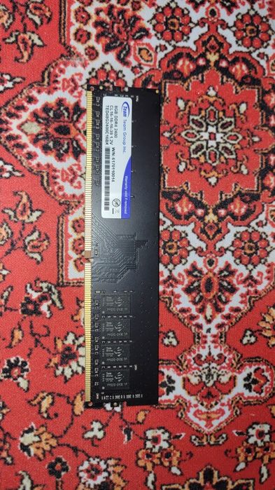 Team DDR4 8Gb 2400
