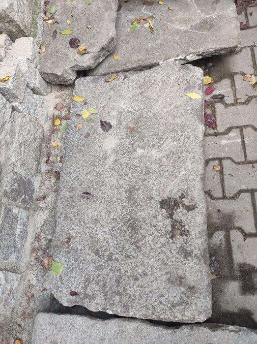 Sprzedam stare płyty granitowe