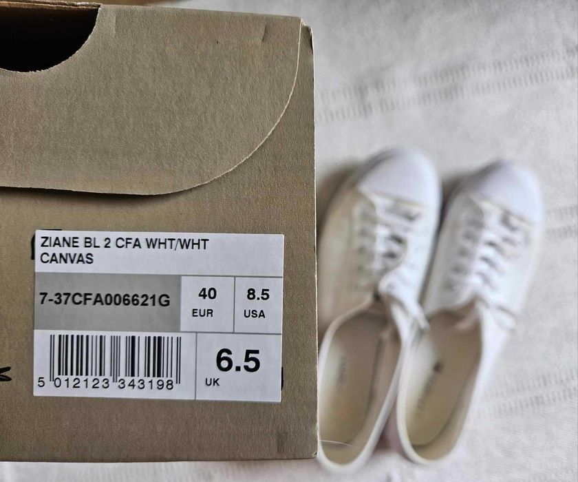 Trampki Lacoste 40 białe