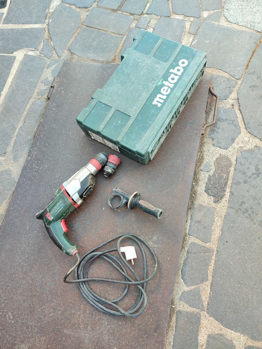 Перфоратор Metabo KHE 2860 Quick