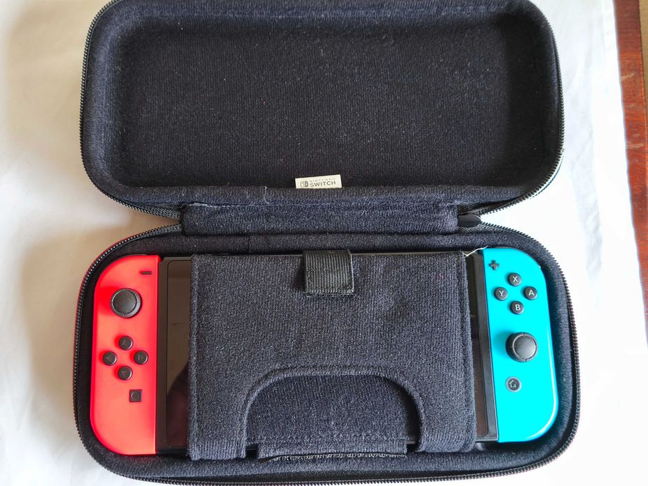 Nintendo Switch V2 HAC-001-01