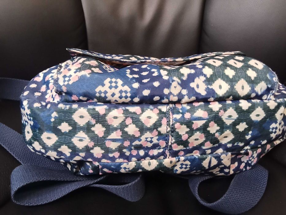 Сумка Kipling. Оригінал. Цікавий принт.