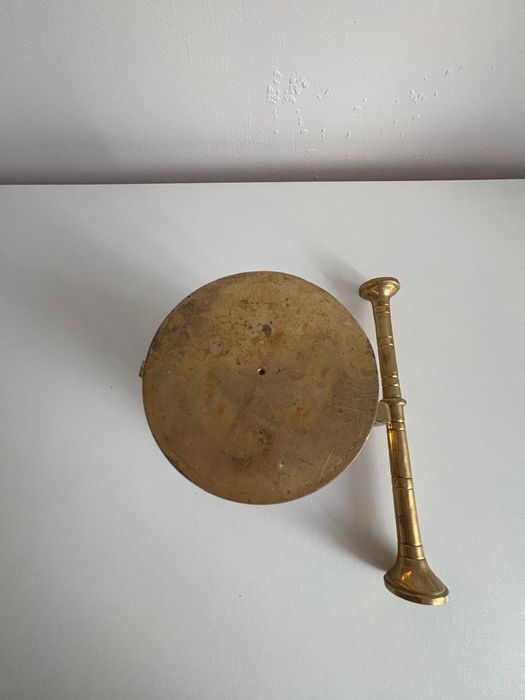 Duży moździerz mosiężny masywny vintage