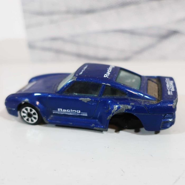 Conjunto Carros Miniatura + Brinquedos Personagens