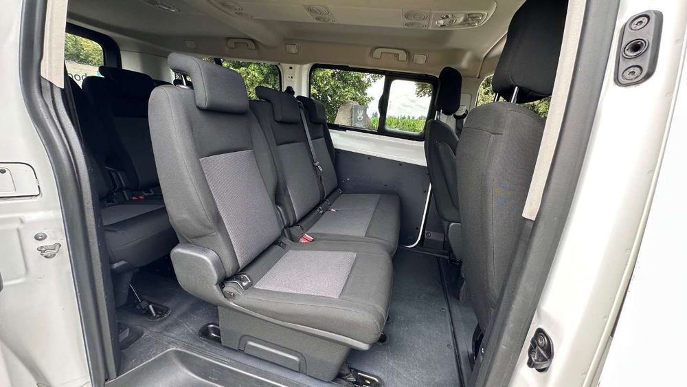 Peugeot Traveller Raty 2.0 hdi 150KM 9 Osobowy Long Nawiewy Kamera tył Gwarancja