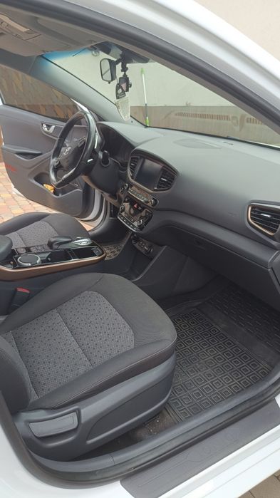 Hyundai Ioniq 2019 VIN KMHC751HFKU047476 фото оголошення 10 з 21