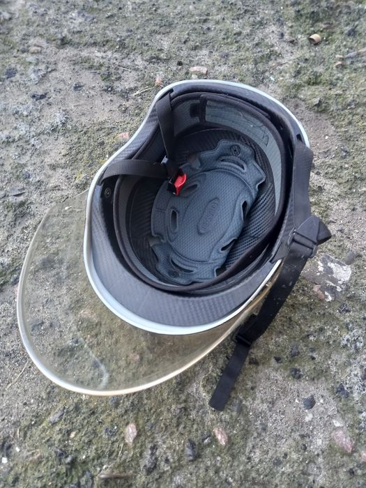 Продам шолом для скутера