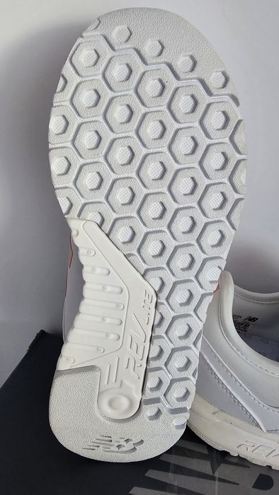 Buty nowe damskie sportowe New Balance rozmiar 37.5