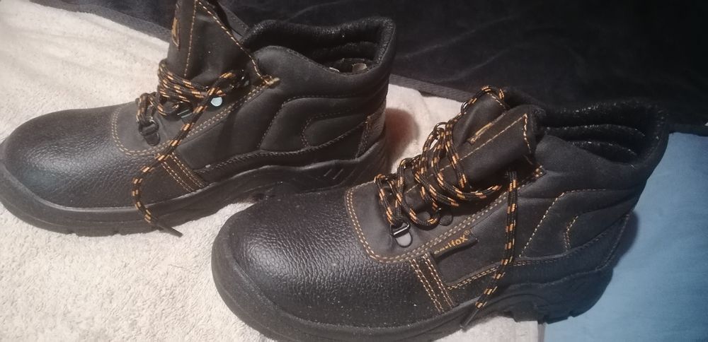 Nowe buty rozmiar 42