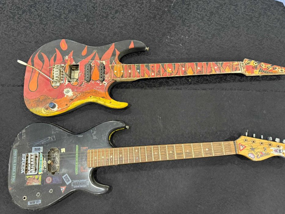 Guitarra Elétrica Decorativas – Estilo Rock-Ideal para Bar/Restaurante