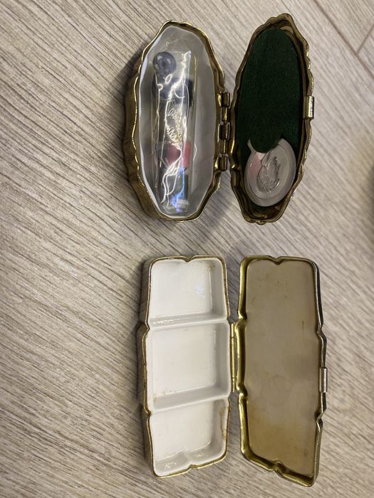 2 pequenas caixas Vintage