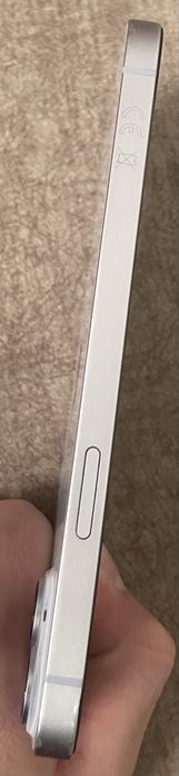 Iphone 14 plus lilás
