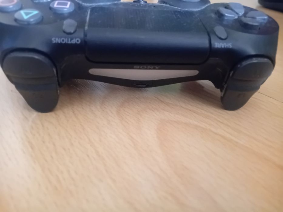 Comando ps4 eu estou a vender
