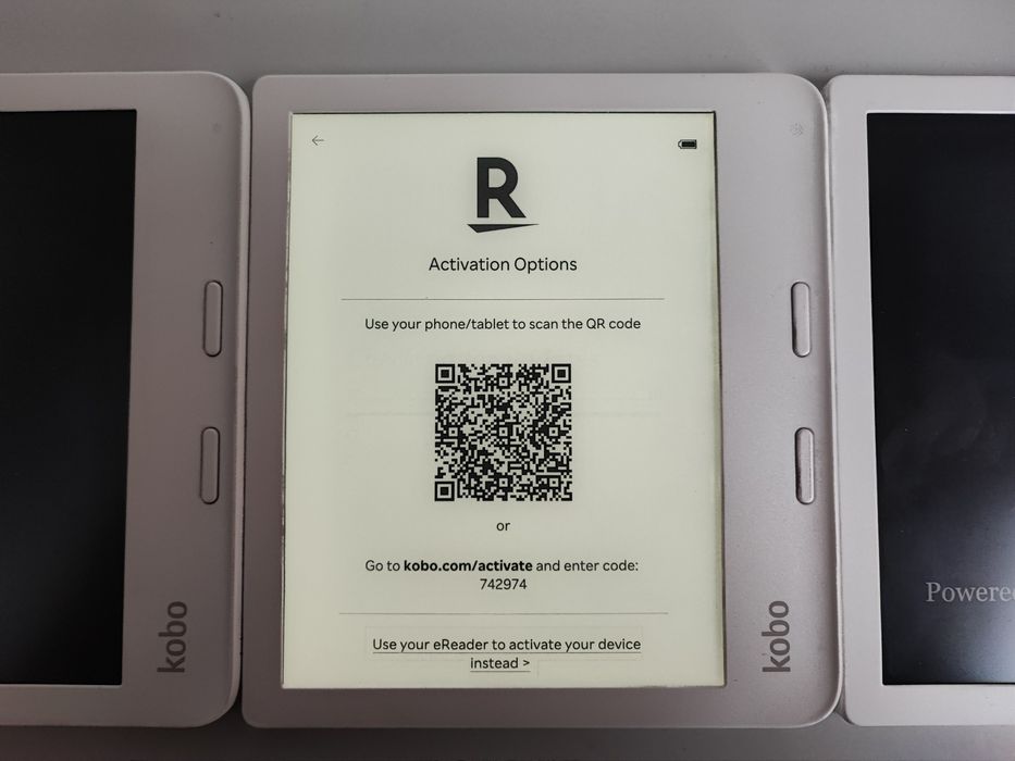 Електронна книга Kobo Libra 2, Водозахист IPX8, Стилус в комплекті