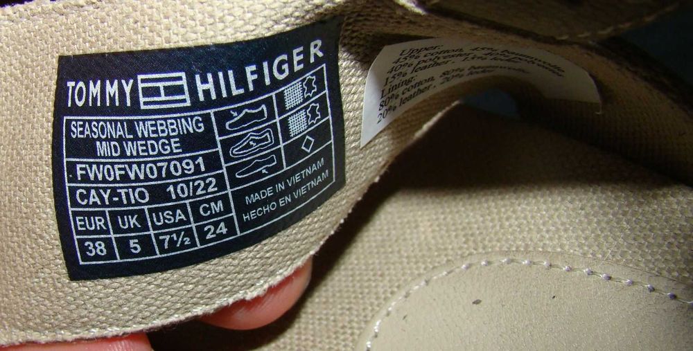 tommy hilfiger nowe sandały na koturnie espadryl z logo 38
