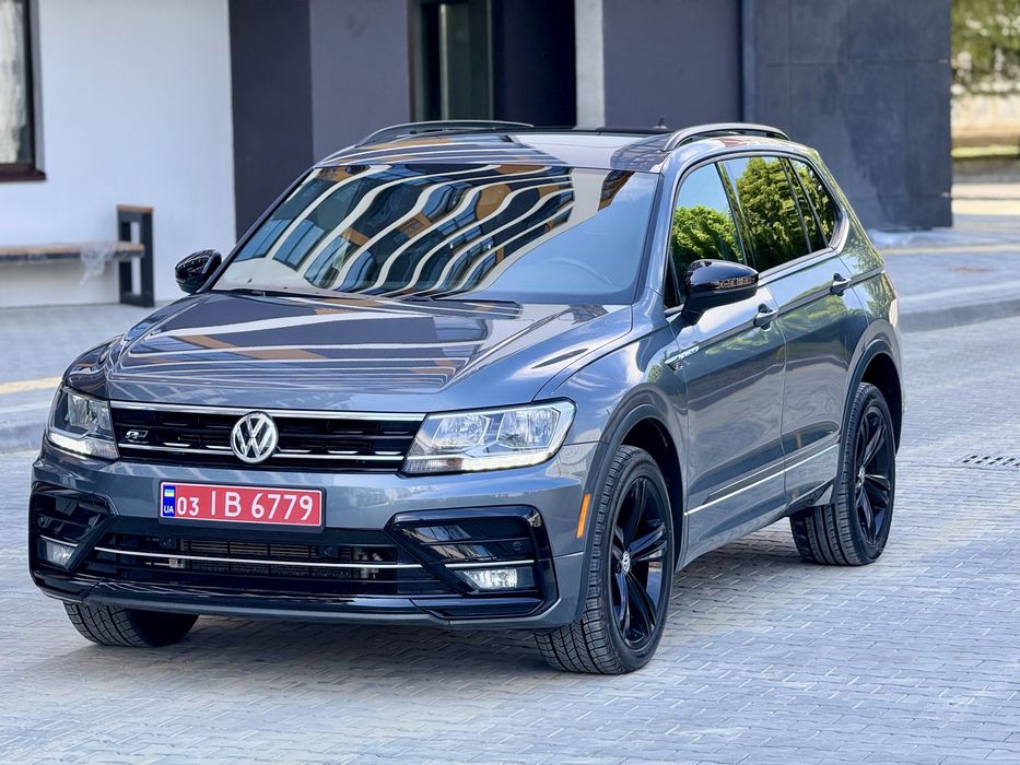 VW Tiguan R-Line