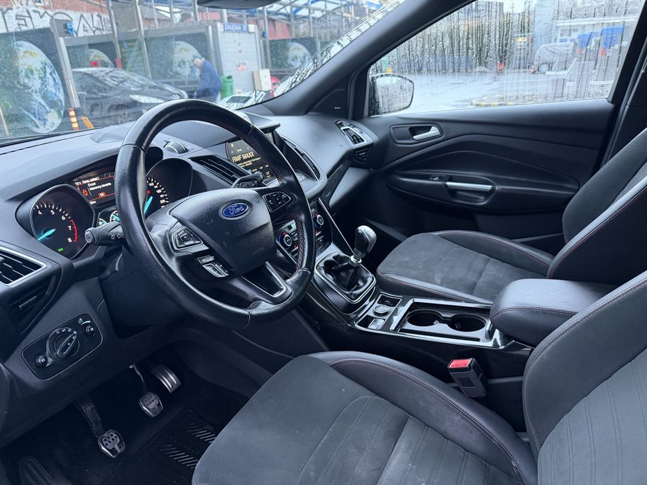 Ford kuga st line 1.5