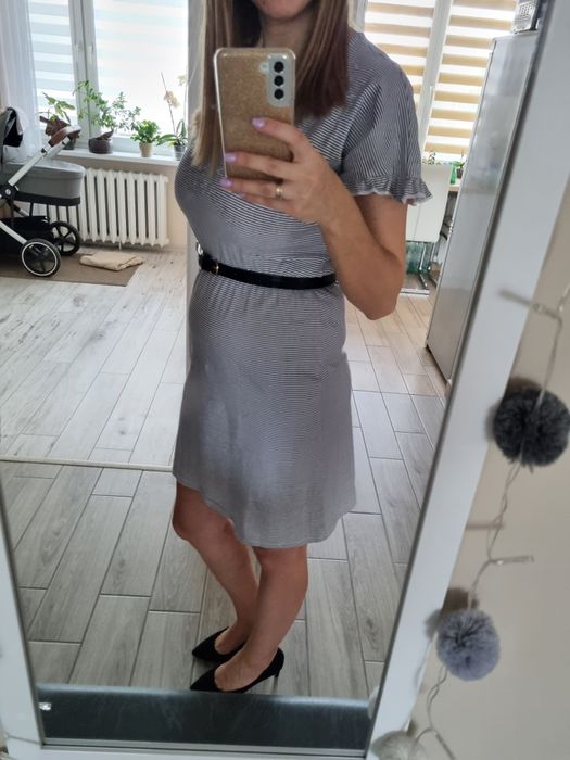 Sukienka w paski marynarska falbanki na rękawach