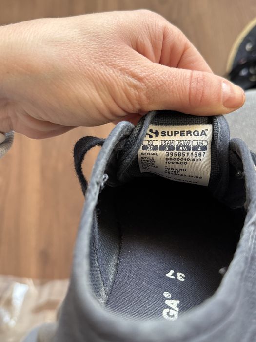 Кеди   Vans   та   Superga